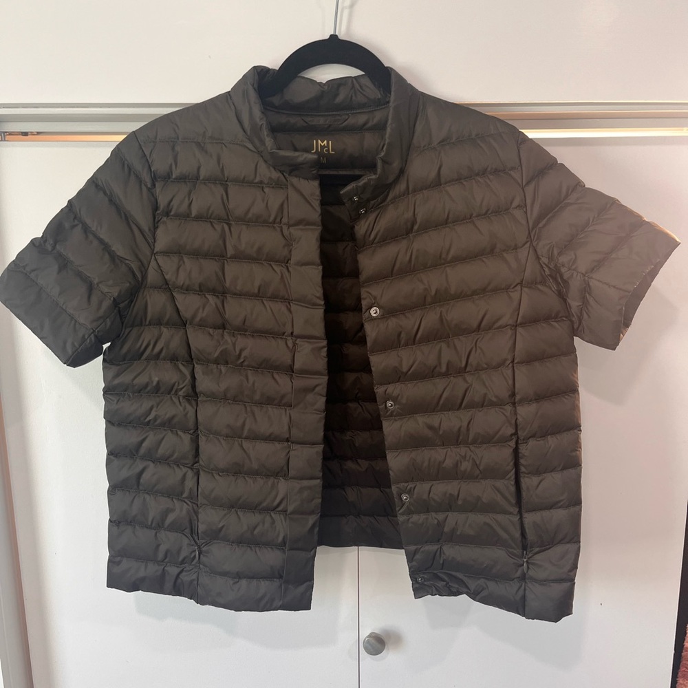 JM Short Sleeve Puffer Jacket